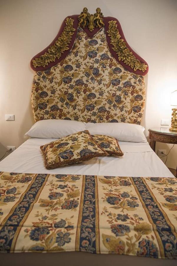 מסטרה Central Station Rooms מראה חיצוני תמונה
